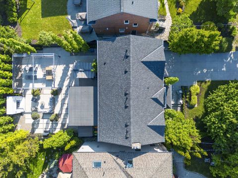 Photo 4 at 9 Bernice Avenue, Queensway, Toronto