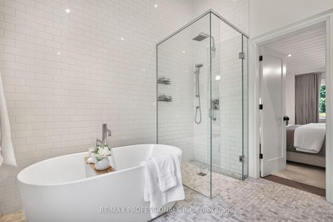 Photo 25 at 9 Bernice Avenue, Queensway, Toronto