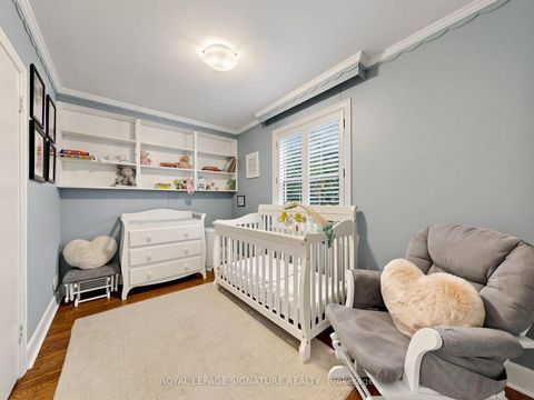 Photo 13 at 46 Brookview Drive, Lawrence, Toronto