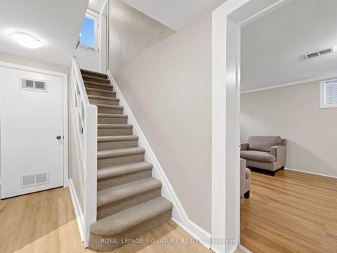 Photo 17 at 46 Brookview Drive, Lawrence, Toronto