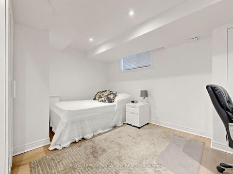Photo 20 at 46 Brookview Drive, Lawrence, Toronto