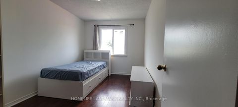 Photo 15 at 131 Silver Springs Boulevard, L'Amoreaux, Toronto