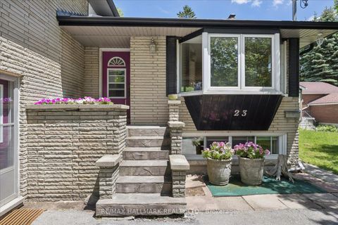 Photo 3 at 23 Larwood Boulevard, Cliffcrest, Toronto