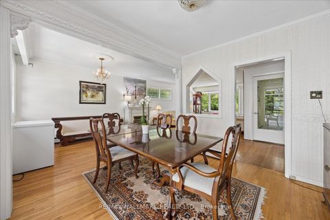 Photo 8 at 23 Larwood Boulevard, Cliffcrest, Toronto