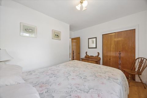 Photo 20 at 23 Larwood Boulevard, Cliffcrest, Toronto
