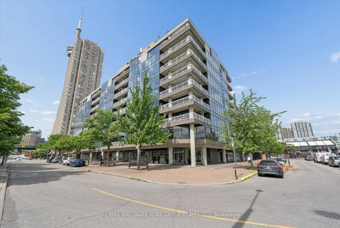 Photo 3 at 705 - 251 Queens Quay W, Waterfront Communities C1, Toronto