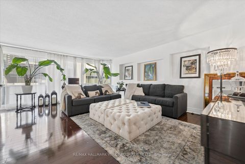 Photo 9 at 705 - 251 Queens Quay W, Waterfront Communities C1, Toronto