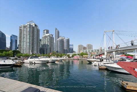 Photo 33 at 705 - 251 Queens Quay W, Waterfront Communities C1, Toronto