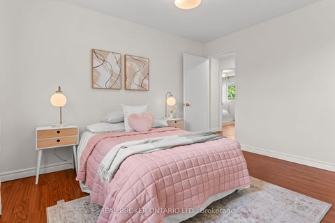 Photo 12 at 5 Firebrace Road, Steeles, Toronto