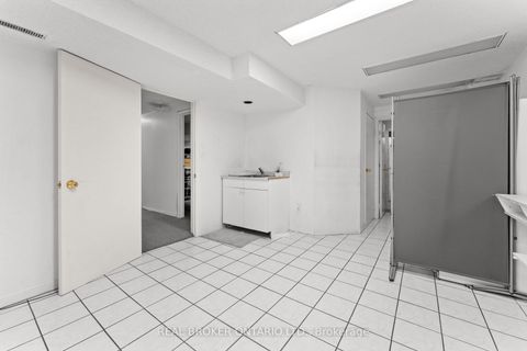 Photo 23 at 5 Firebrace Road, Steeles, Toronto
