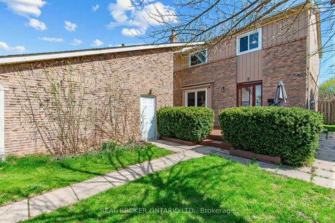 Photo 24 at 5 Firebrace Road, Steeles, Toronto