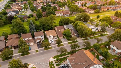 Photo 28 at 5 Firebrace Road, Steeles, Toronto