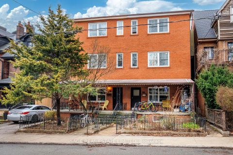 Photo 3 at 276 Crawford Street, Bellwoods, Toronto