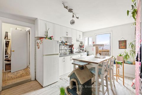 Photo 20 at 278 Crawford Street, Bellwoods, Toronto