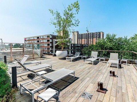 Photo 18 at 916 - 80 Vanauley Street, Chinatown, Toronto