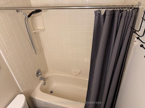 Photo 13 at 305 - 4064 Lawrence Avenue E, West Hill, Toronto