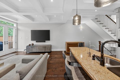 Photo 14 at 760b Avenue Road, Forest Hill South, Toronto