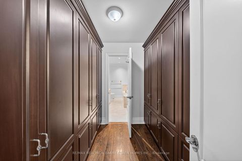 Photo 26 at 760b Avenue Road, Forest Hill South, Toronto