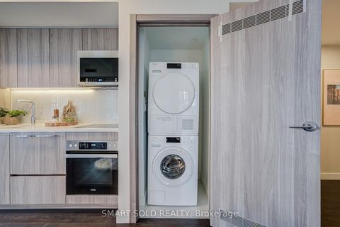 Photo 16 at 2507 - 38 Widmer Street, Waterfront Communities C1, Toronto
