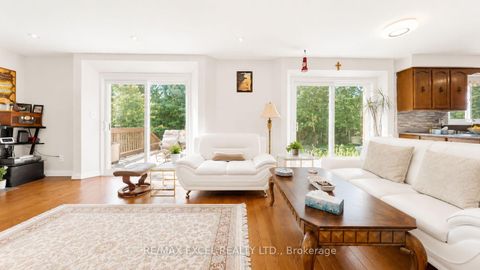 Photo 5 at 3 Ruddell Place, Centennial Scarborough, Toronto
