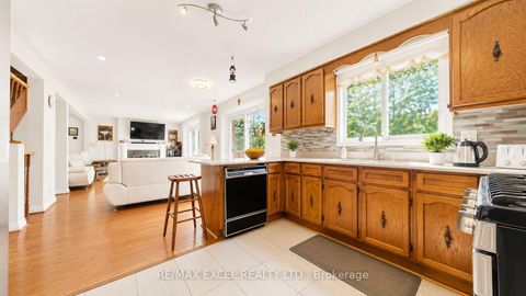 Photo 10 at 3 Ruddell Place, Centennial Scarborough, Toronto