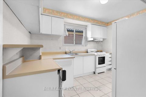 Photo 10 at 16 Jeffton Crescent, Woburn, Toronto