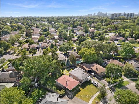 Photo 32 at 16 Jeffton Crescent, Woburn, Toronto