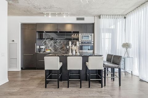 Photo 10 at 4101 - 88 Blue Jays Way, Waterfront Communities C1, Toronto