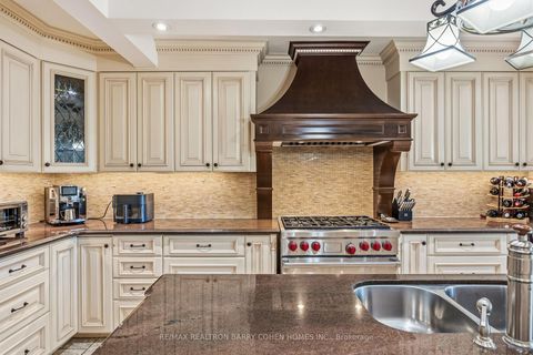 Photo 12 at 39 Ava Road, Forest Hill South, Toronto
