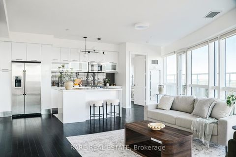 Photo 6 at 5907 - 388 Yonge Street, Bay Street Corridor, Toronto