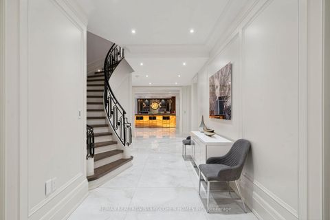 Photo 21 at 23 Lauderdale Drive, Windfields, Toronto