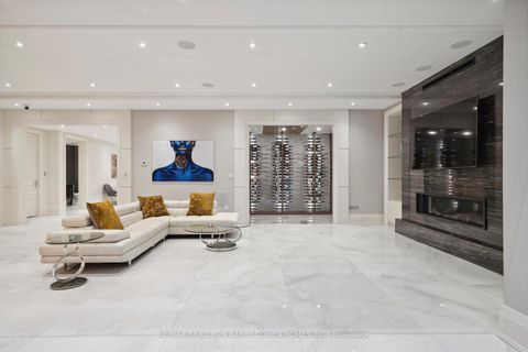 Photo 26 at 23 Lauderdale Drive, Windfields, Toronto