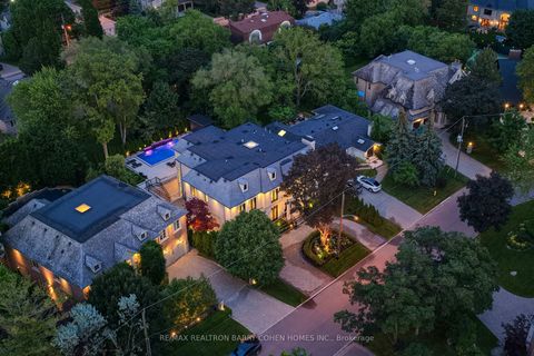 Photo 37 at 23 Lauderdale Drive, Windfields, Toronto