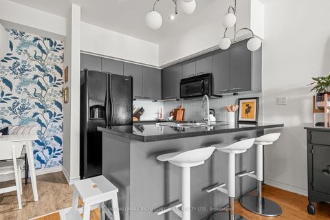 Photo 10 at 245 - 1496 Victoria Park Avenue, Victoria Village, Toronto