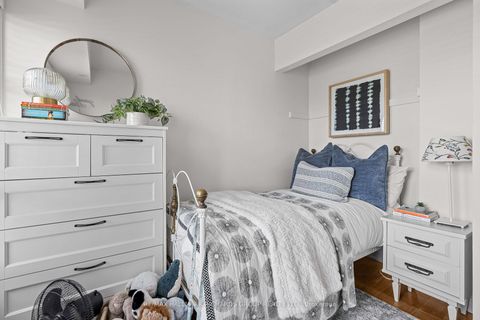 Photo 16 at 245 - 1496 Victoria Park Avenue, Victoria Village, Toronto
