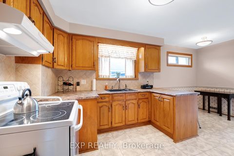 Photo 11 at 17 Marlena Drive, West Hill, Toronto