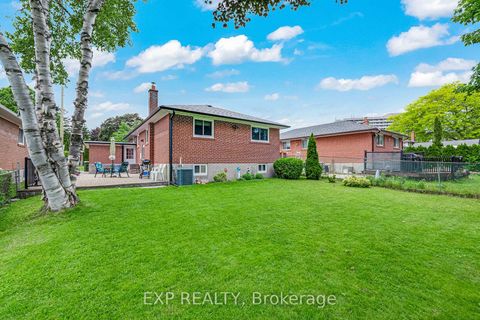 Photo 37 at 17 Marlena Drive, West Hill, Toronto