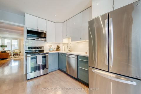 Photo 10 at 138 Woodmount Avenue, East York, Toronto