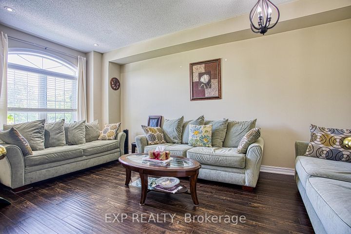 Photo 3 at 206 Springstead Avenue, Winona Park, Hamilton