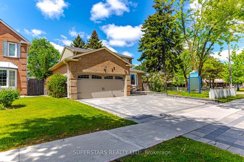 Photo 1 at 28 Bramblebrook Avenue, Milliken, Toronto