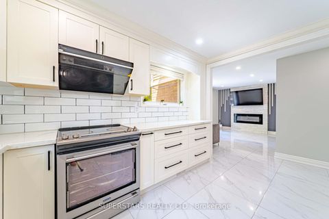 Photo 8 at 28 Bramblebrook Avenue, Milliken, Toronto