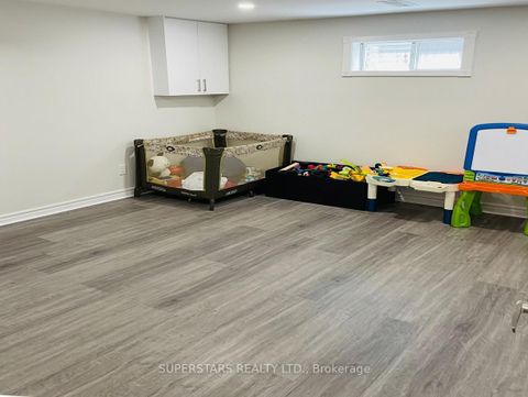 Photo 32 at 28 Bramblebrook Avenue, Milliken, Toronto