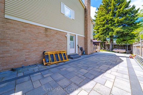 Photo 39 at 28 Bramblebrook Avenue, Milliken, Toronto