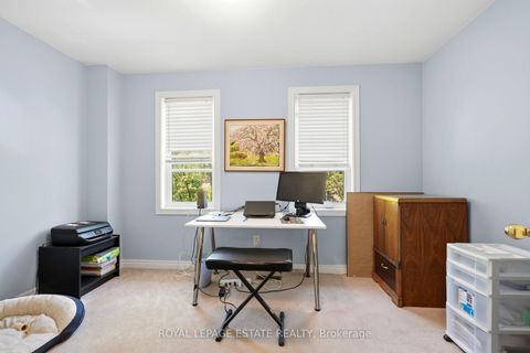 Photo 18 at 4 - 99 Goodwood Park Court, East York, Toronto