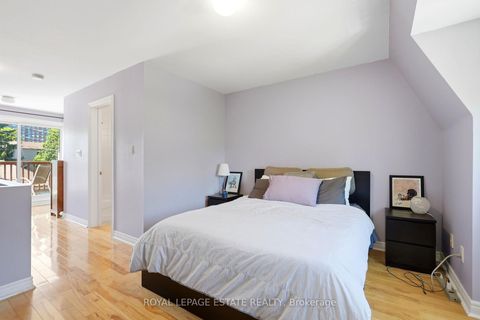 Photo 22 at 4 - 99 Goodwood Park Court, East York, Toronto