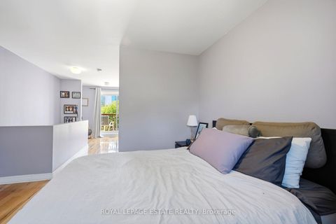 Photo 23 at 4 - 99 Goodwood Park Court, East York, Toronto