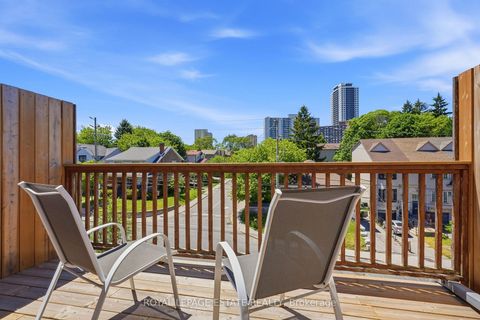 Photo 26 at 4 - 99 Goodwood Park Court, East York, Toronto