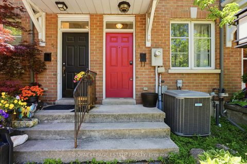 Photo 28 at 4 - 99 Goodwood Park Court, East York, Toronto