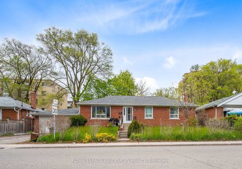 Photo 0 at 256 Ferris Road, Parkview, Toronto
