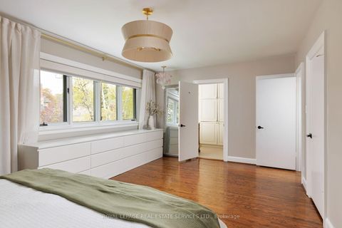 Photo 22 at 35 Bywood Drive, Rosethorn, Toronto